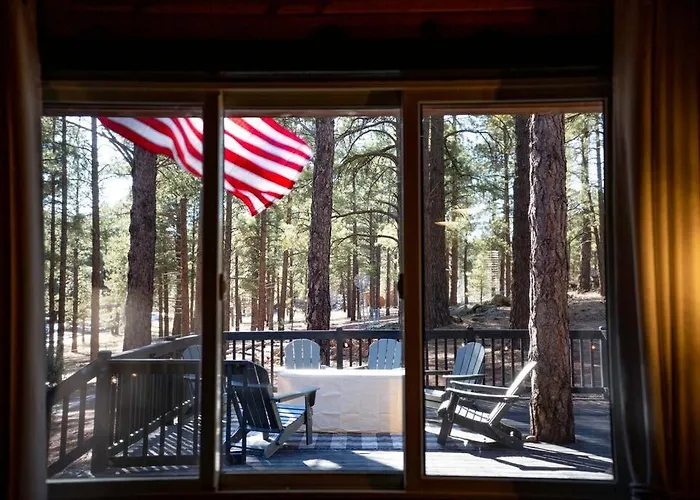 Grand Canyon Cabin! One Hour And 10 Minutes To The South Entrance!