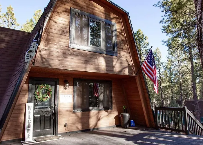 Grand Canyon Cabin! One Hour And 10 Minutes To The South Entrance! Williams