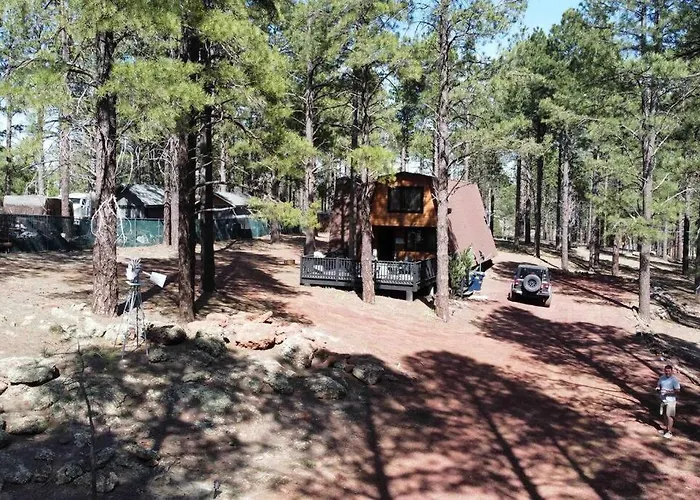 Grand Canyon Cabin! One Hour And 10 Minutes To The South Entrance!