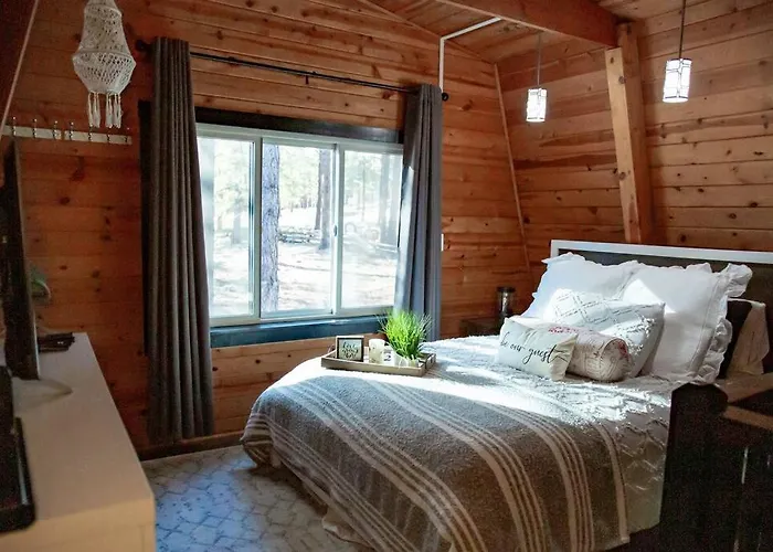 Grand Canyon Cabin! One Hour And 10 Minutes To The South Entrance! Dom wakacyjny *